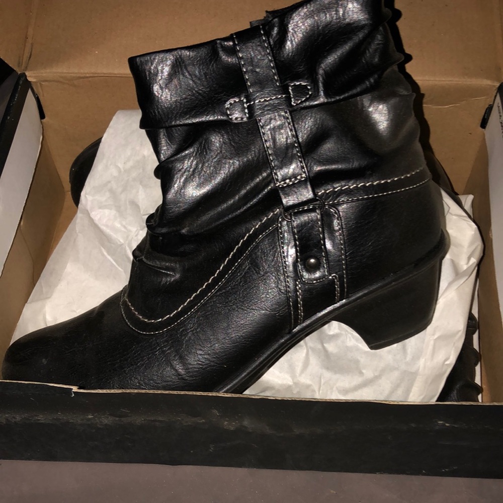 Womens boots